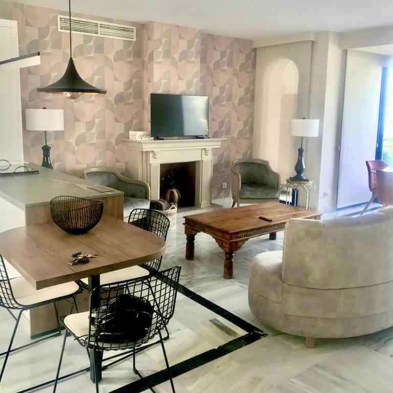Serna Apartment